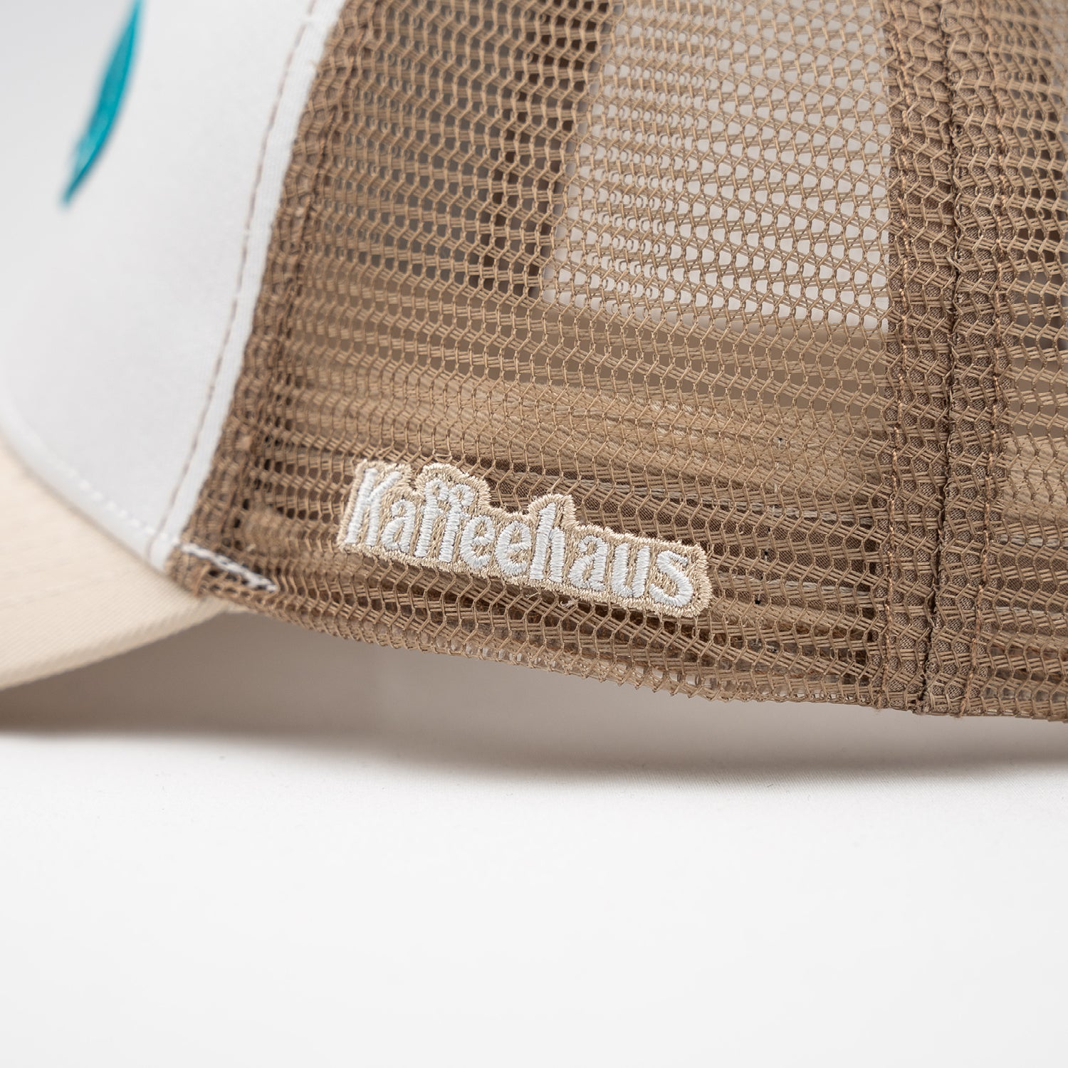 Kaffeehaus Trucker Cap, türkis, weiß, beige